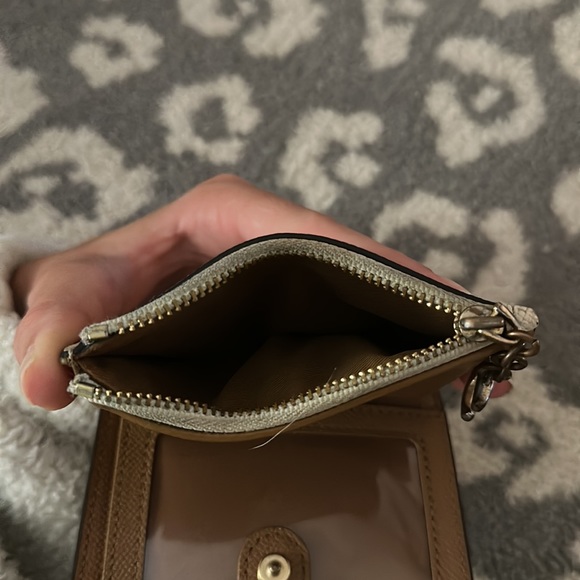 Coach wallet with coin pouch - Picture 4 of 4